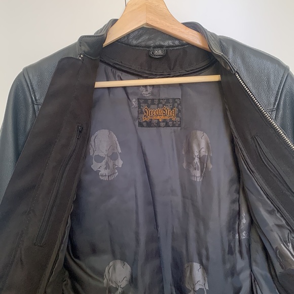 Street & Steel Women’s 100% Leather Motorcycle Jacket. Size XS. - Picture 2 of 4